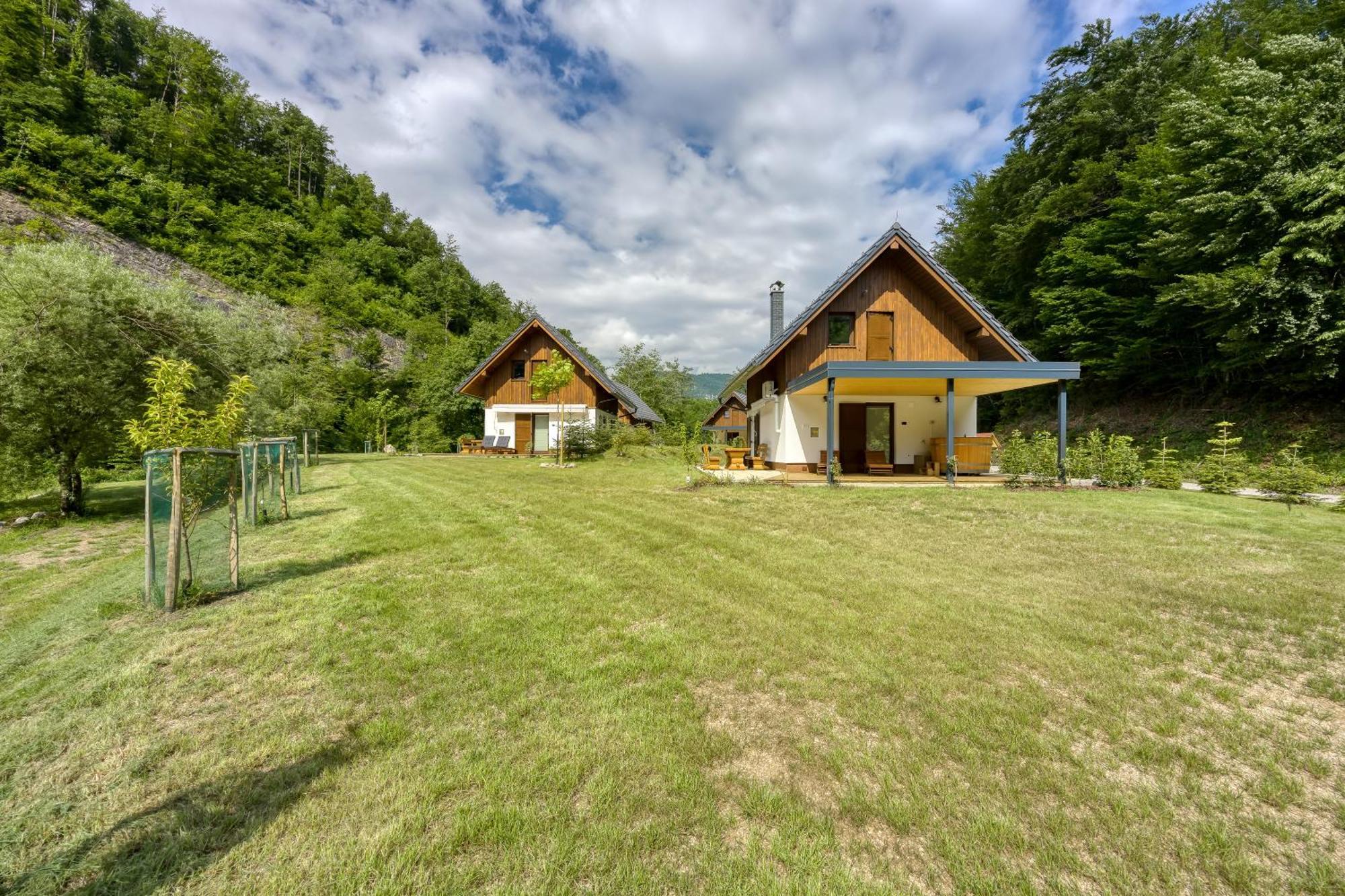 Resort Stari Malni, Osilnica - Vacation Houses Stari Malni Rum bild